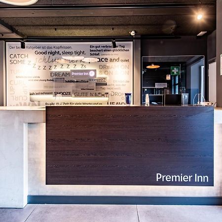 Premier Inn Heidelberg City Bahnstadt エクステリア 写真