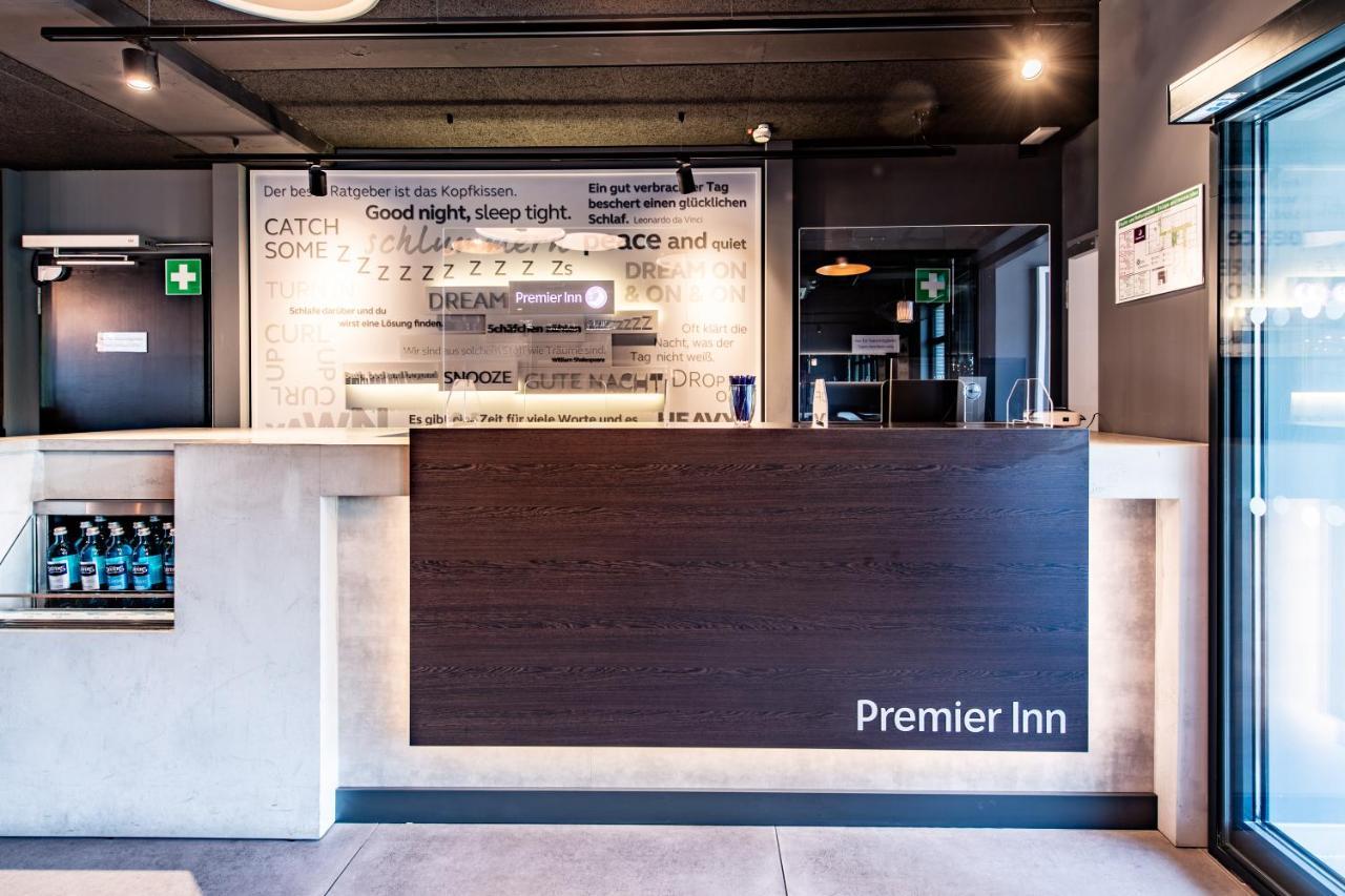 Premier Inn Heidelberg City Bahnstadt エクステリア 写真