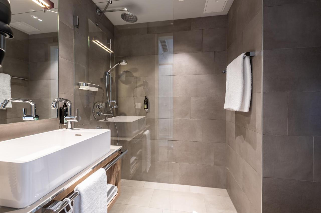 Premier Inn Heidelberg City Bahnstadt エクステリア 写真